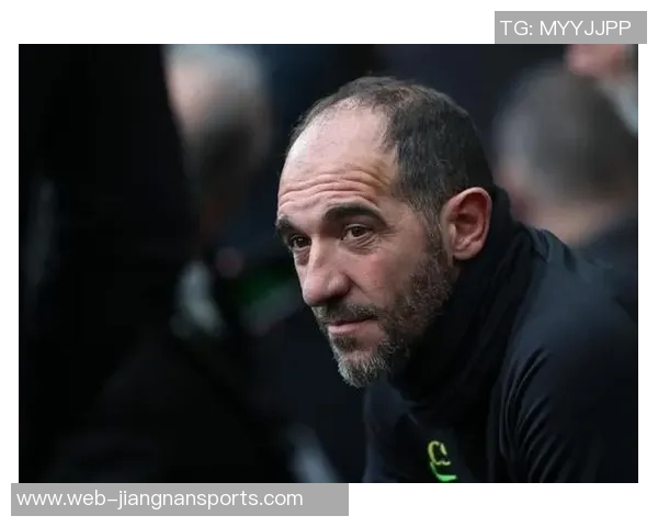 那不勒斯助教谈比赛结果表示球队应得平局不愿评论争议判罚